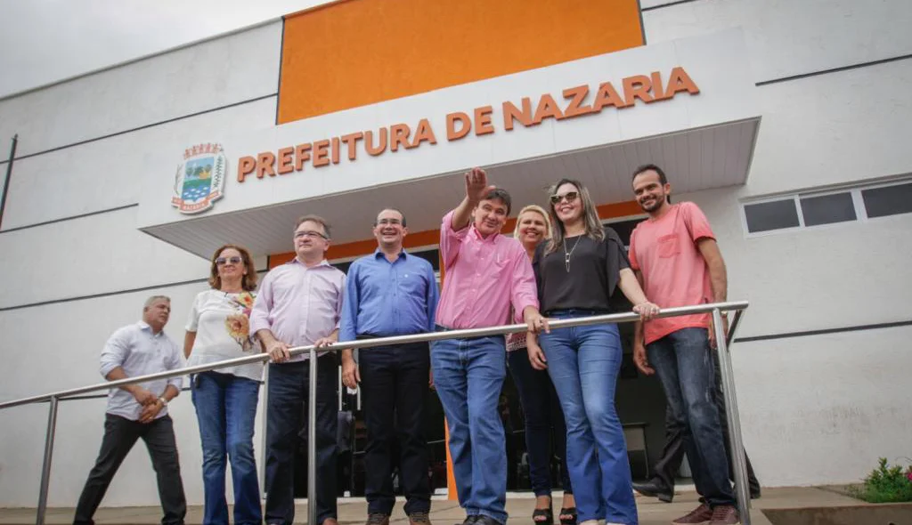 Governador visita prefeitura de Nazária