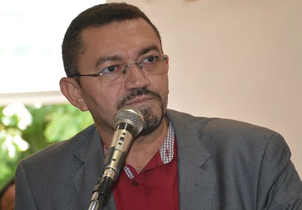 TRE decide hoje quem julgará pedido de cassação do Padre Walmir