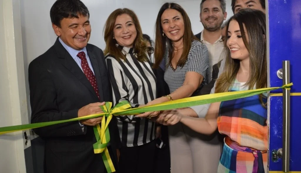 Desenlace da fita inaugural