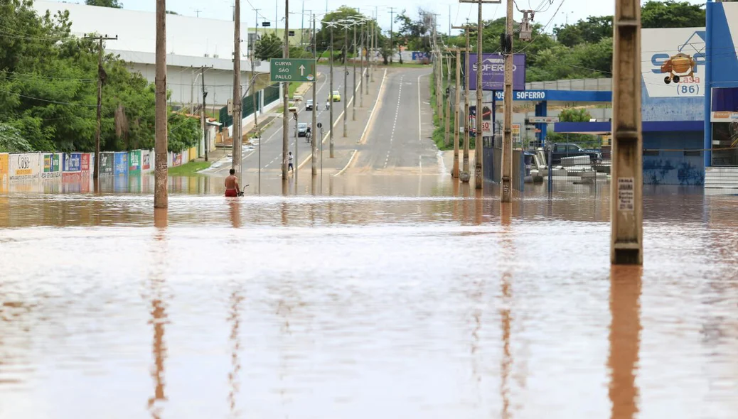 A avenida fica na região do Grande Dirceu