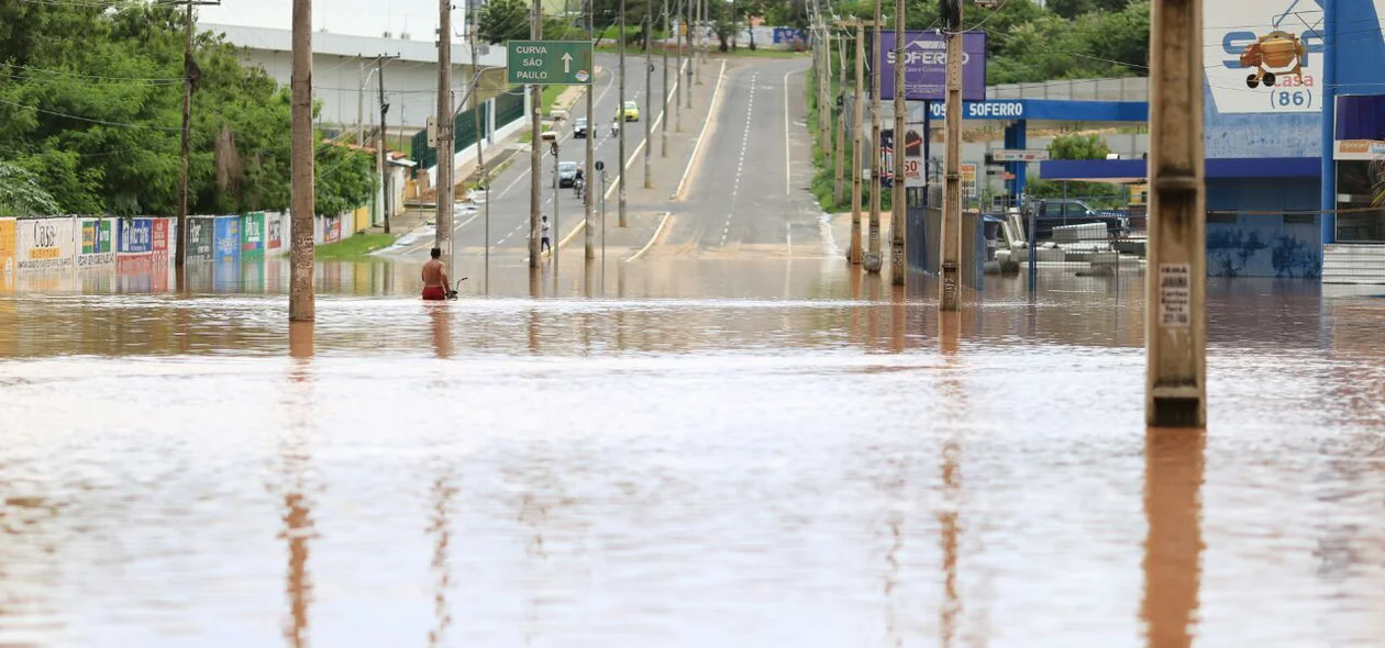 A avenida fica na região do Grande Dirceu