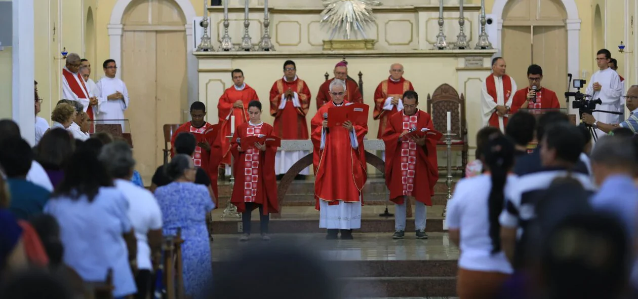 Missa foi realizada na Catedral de Nossa Senhora das Dores