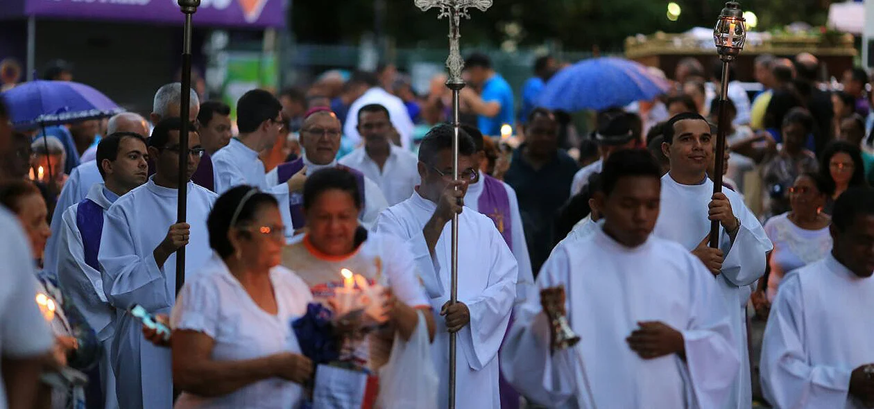 Procissão do Senhor Morto realizada no Centro de Teresina