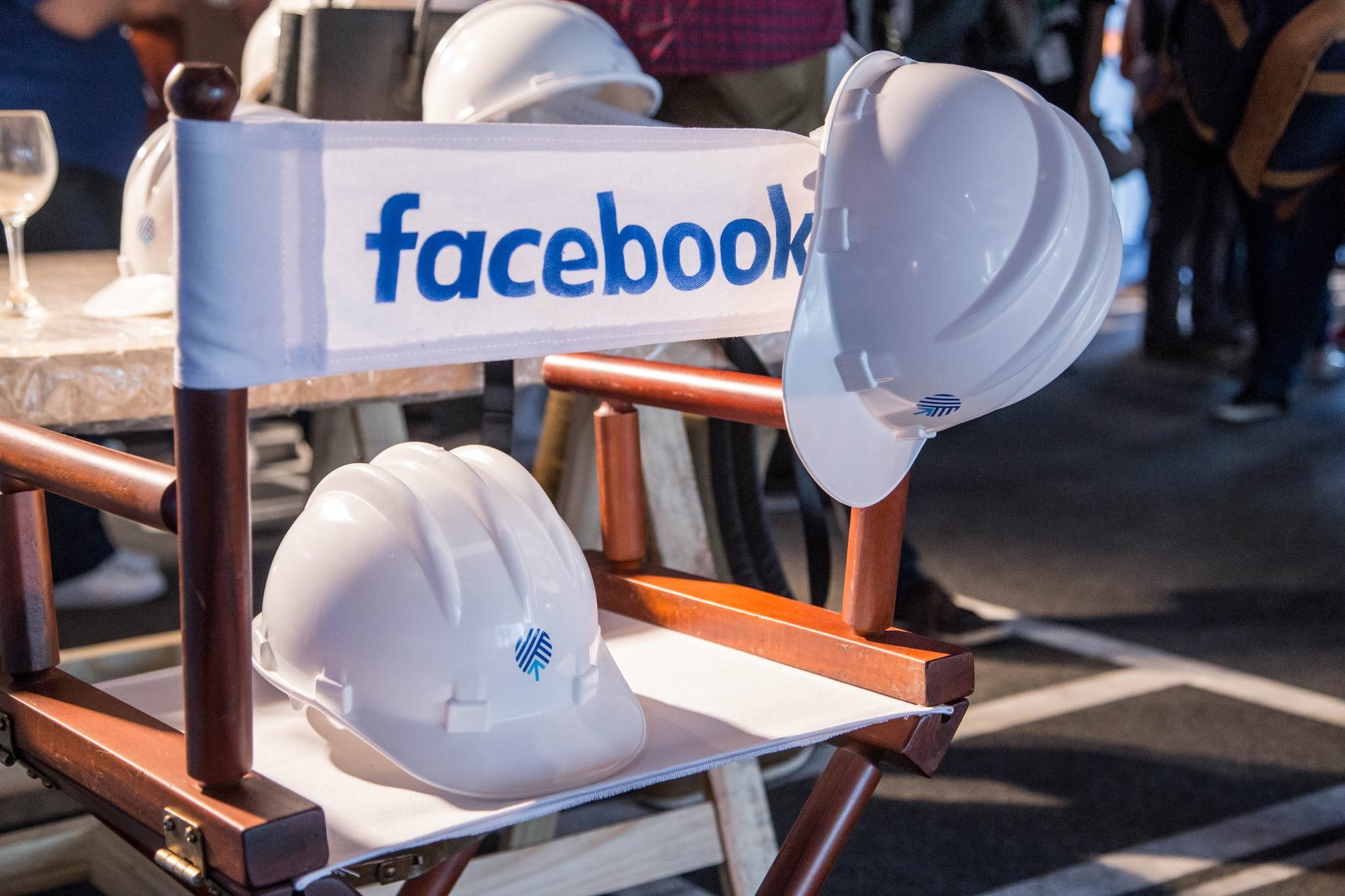 Facebook retira perfis de apoio a candidatura de Jair Bolsonaro do ar