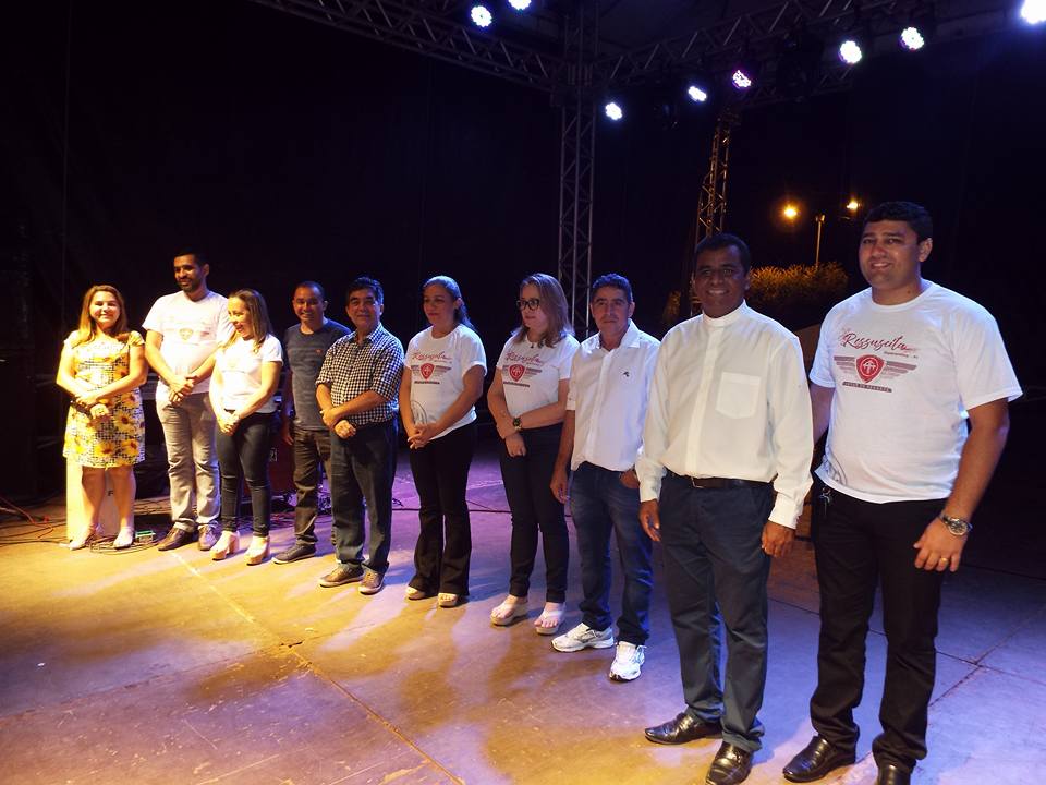 Prefeita Vilma foi chamada ao palco 