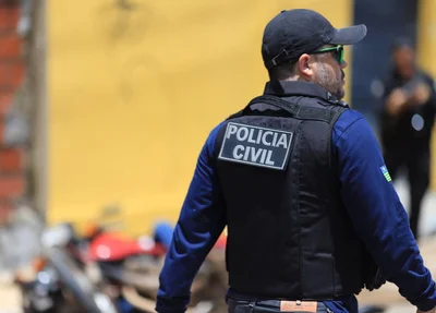 Agente da delegacia especializada em homicídios 