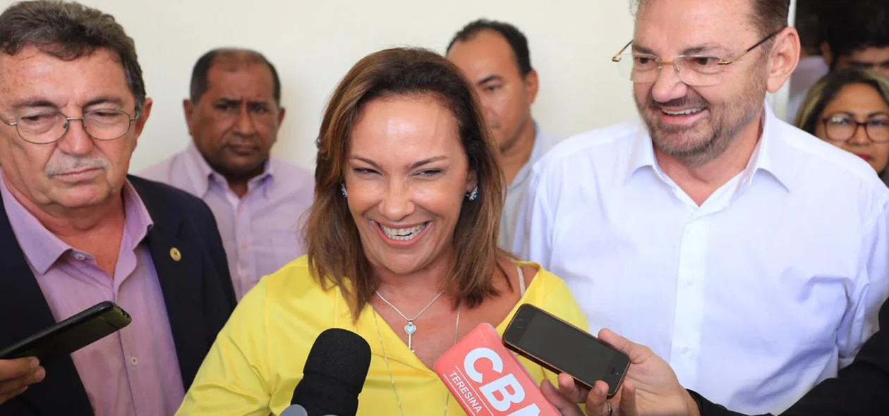 Deputada Juliana Falcão concede entrevista