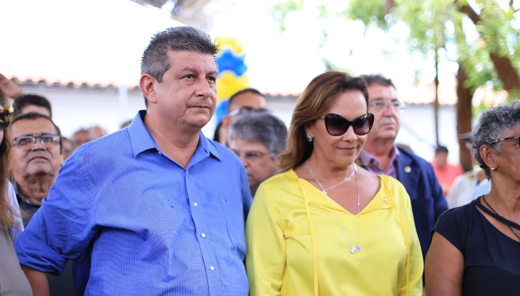 Zé Filho e Juliana Falcão