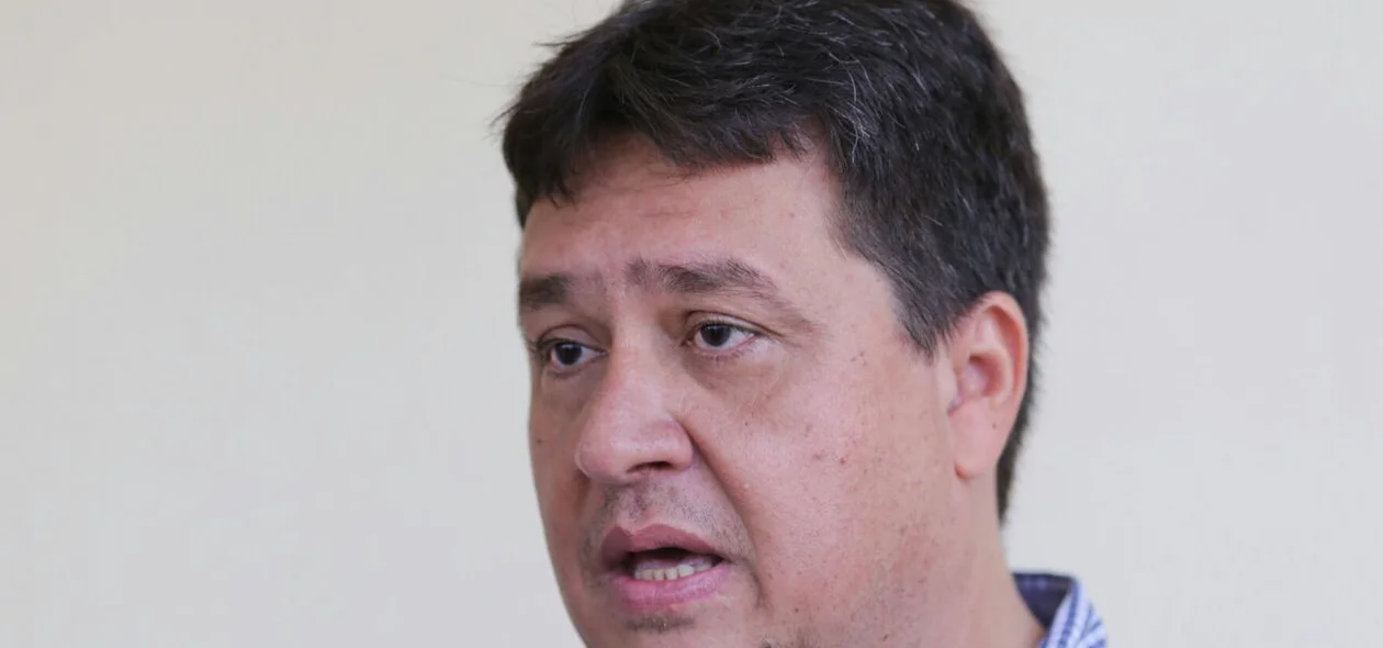 Deputado Nerinho no evento de filiação do PTB