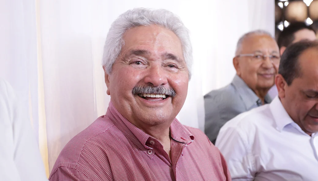 Elmano Férrer