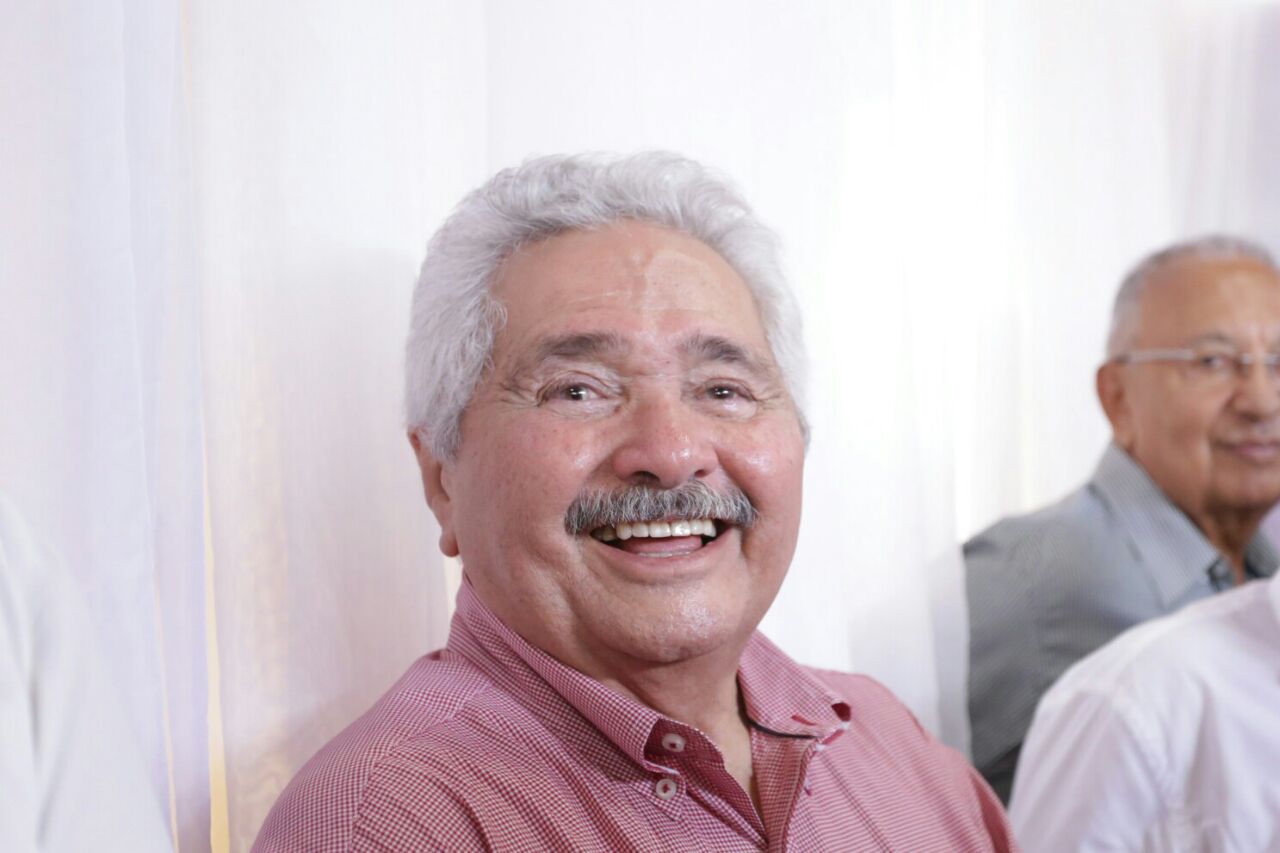 Elmano Férrer