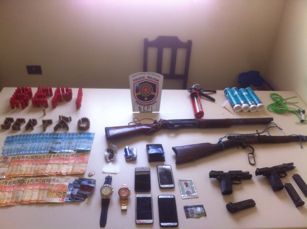 Material apreendido pela polícia