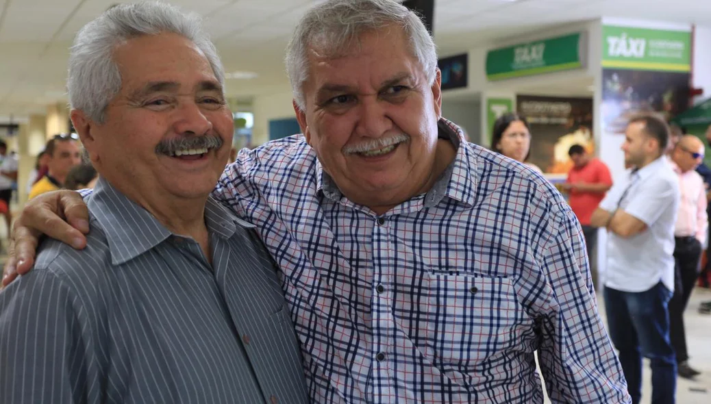 Elmano Férrer e Menandro Pedro 