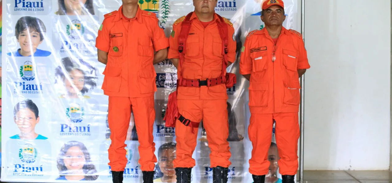 Equipe do Corpo de Bombeiros do Piauí