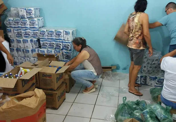 Kits distribuídos em Esperantina