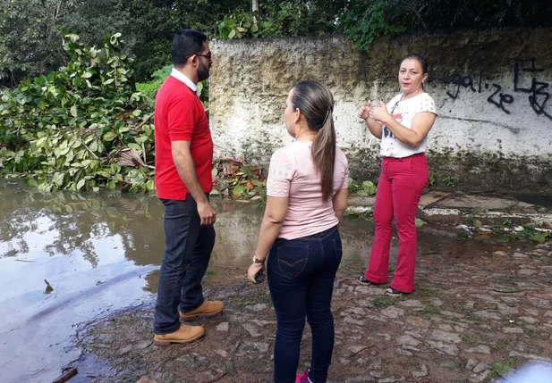 Visita de Vilma Amorim às famílias atingidas