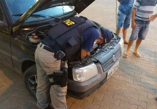 Veículo apreendido pela PRF-PI