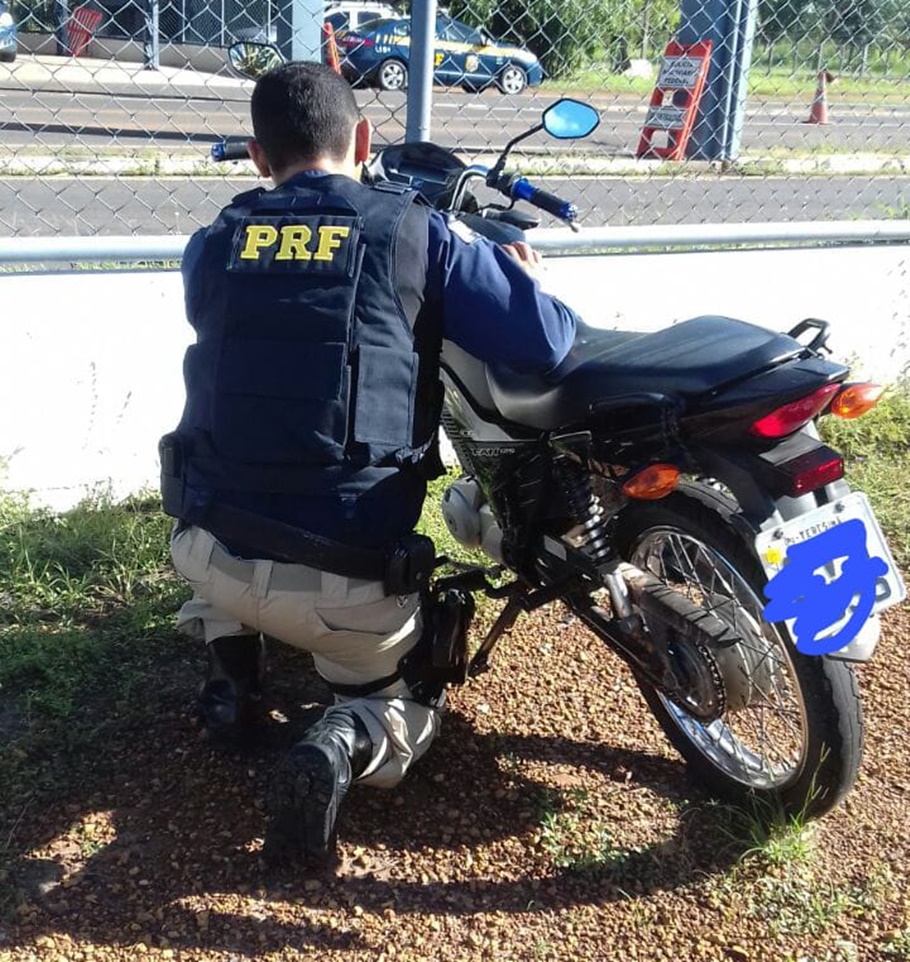 Uma das motocicletas apreendidas pela PRF