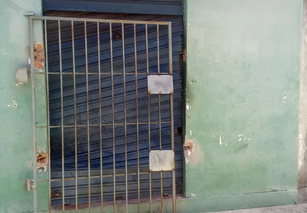 Loja é arrombada e proprietário não consegue fazer B.O.