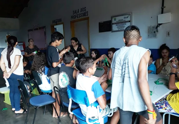 Alunos preparam homenagem às mamães