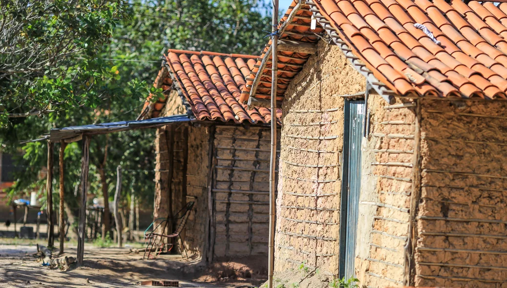 Casas de taipa no Povoado  