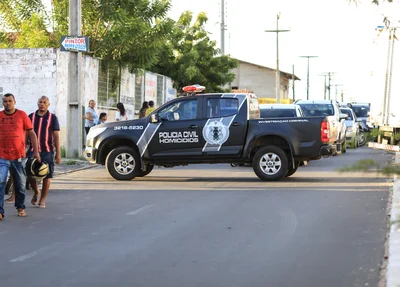 Homicídios esteve no local 