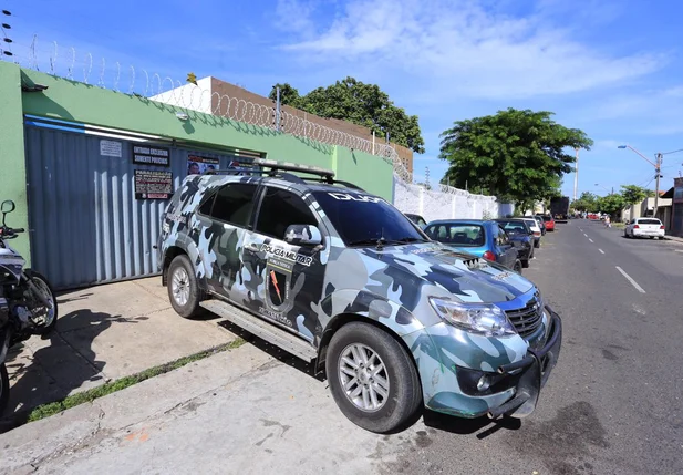 Viatura do da Força Tática do 9º Batalhão da Polícia Militar