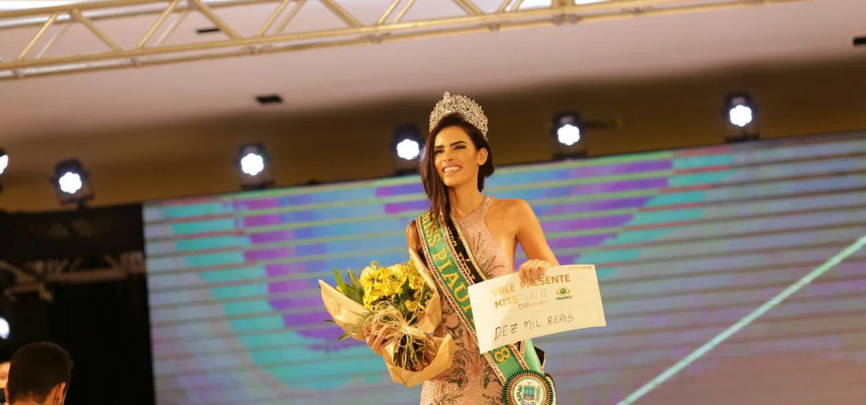 Miss Piauí 2018, Naiely Lima