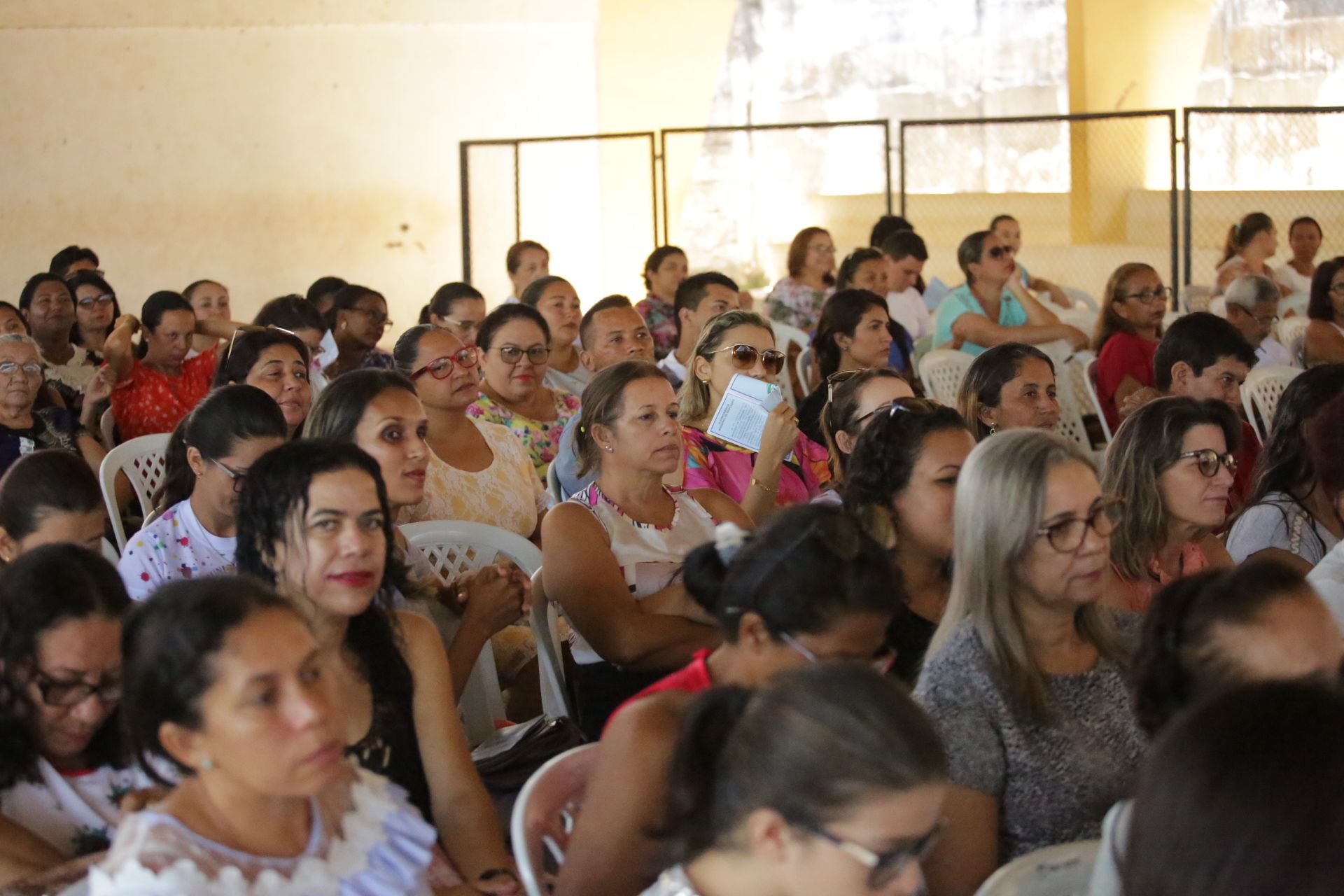 Muitos educadores participaram da 3ª Conferência Nacional de Educação