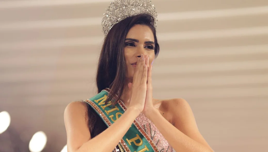 Naiely Lima é eleita a Miss Piauí Be Emotion 2018