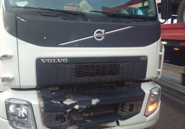 Caminhão envolvido no acidente