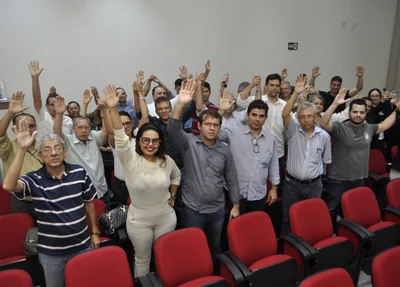 Médicos decidem realizar paralisação de advertência