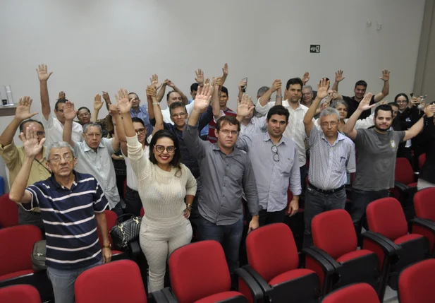 Médicos decidem realizar paralisação de advertência