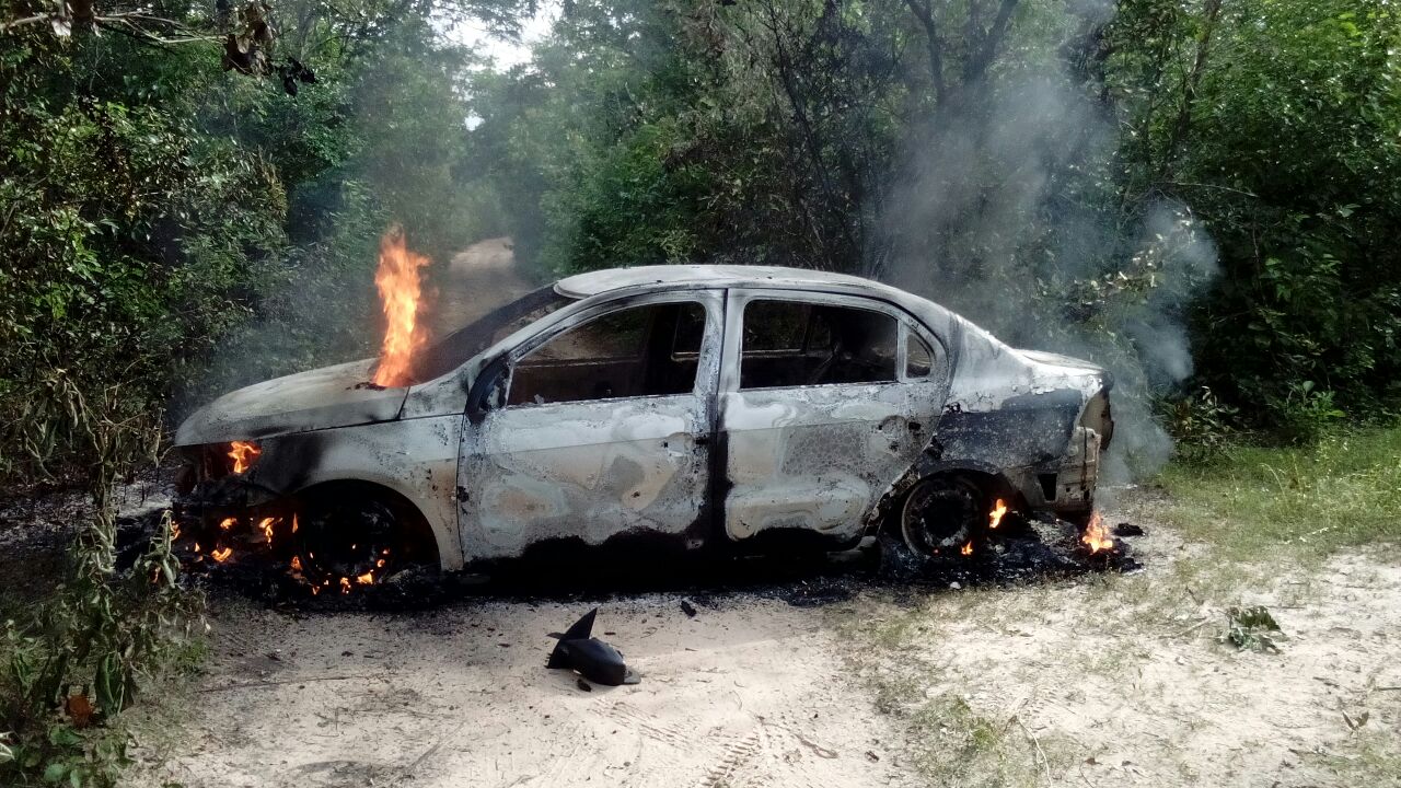 Veículo voyage foi destruído