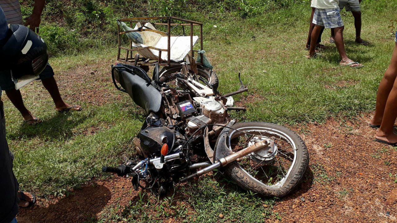 Motocicleta após acidente na PI-112