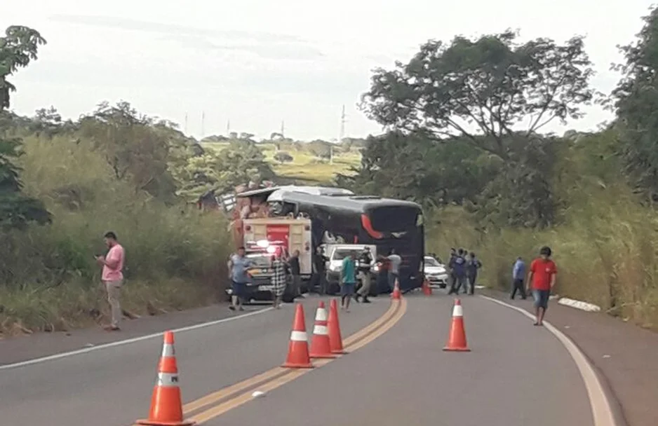 Acidente na BR-153 