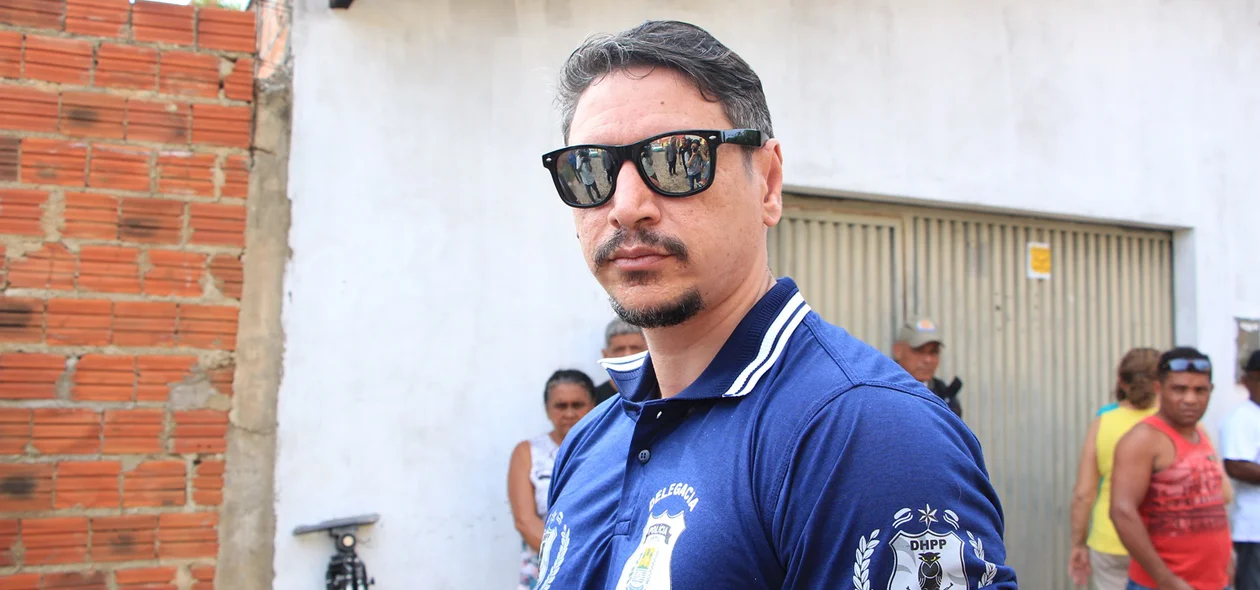 Delegado da divisão de homicídios, Higgo Martins 