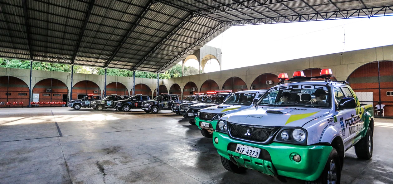 Viaturas da Polícia Militar 