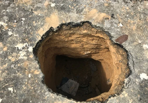 Os presos fugiram por meio de um túnel cavado no Centro de Detenção de Manaus II