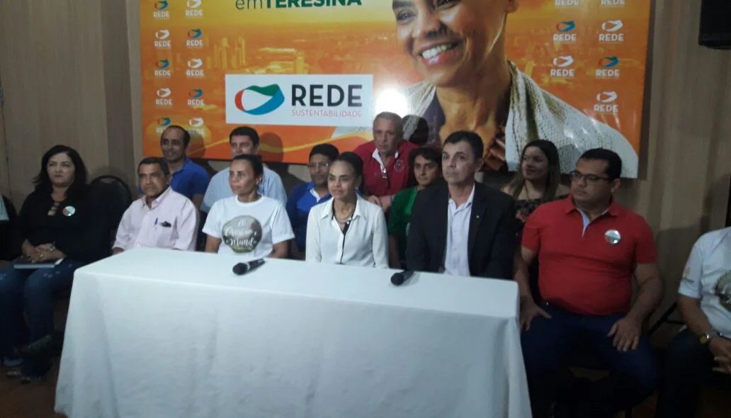 Marina Silva reunida com líderes de partidos emergentes em Teresina