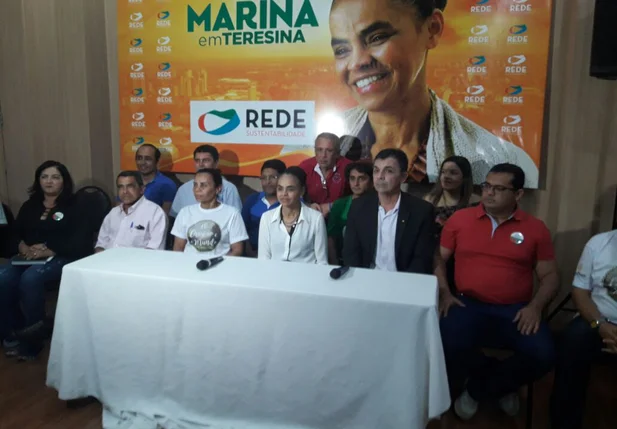 Marina Silva reunida com líderes de partidos emergentes em Teresina