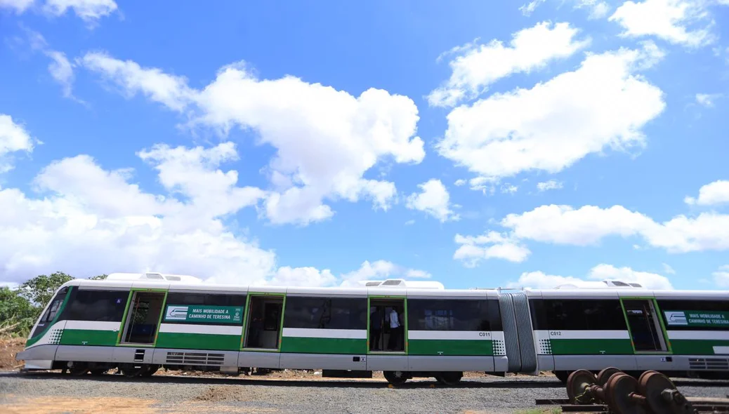 Novo Veículo Leve sobre Trilhos de Teresina