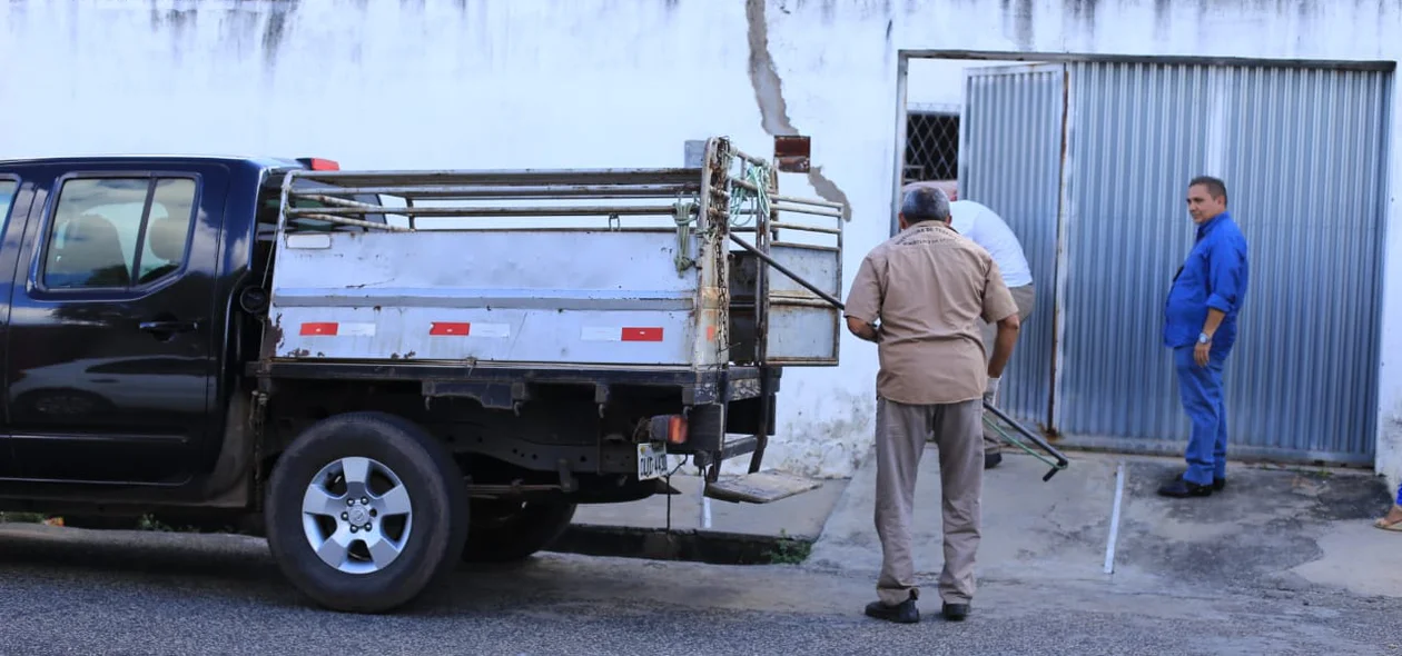 Carro do Centro de Zoonoses