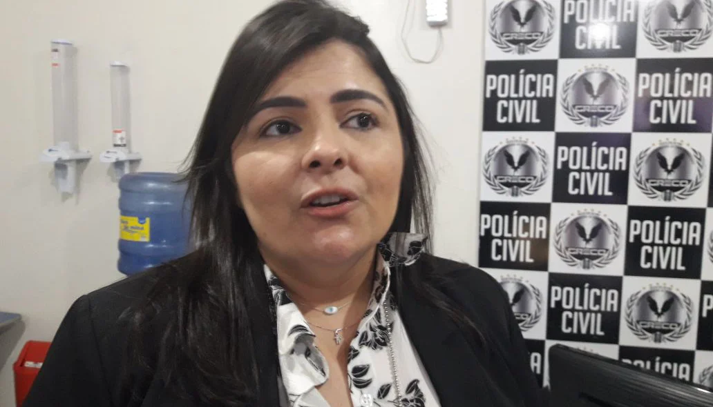 delegada Kátia Esteves