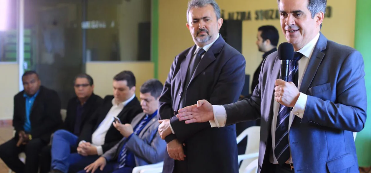 Antonio Félix e Ciro Nogueira durante Convenção Estadual dos ministros Evangélicos das Assembleias de Deus