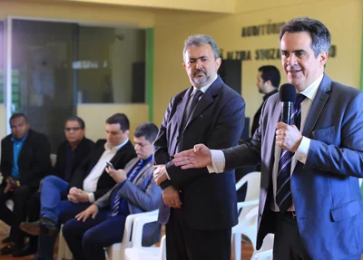 Antonio Félix e Ciro Nogueira durante Convenção Estadual dos ministros Evangélicos das Assembleias de Deus