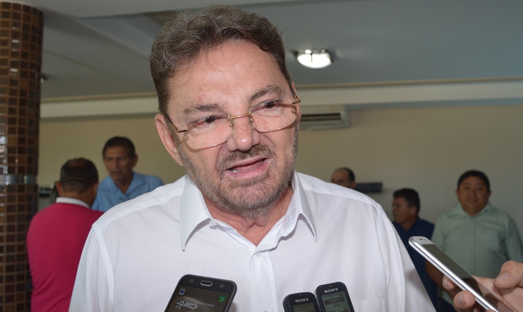 Wilson Martin faz duras críticas ao governador Wellington Dias