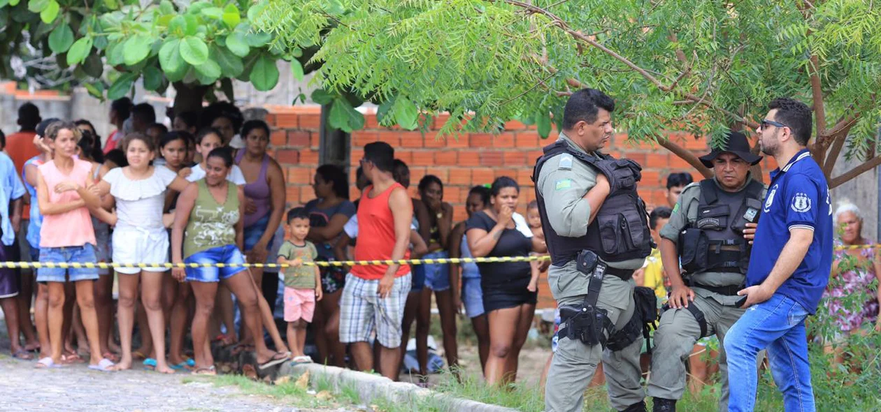 A PM e a Polícia Civil foram acionadas