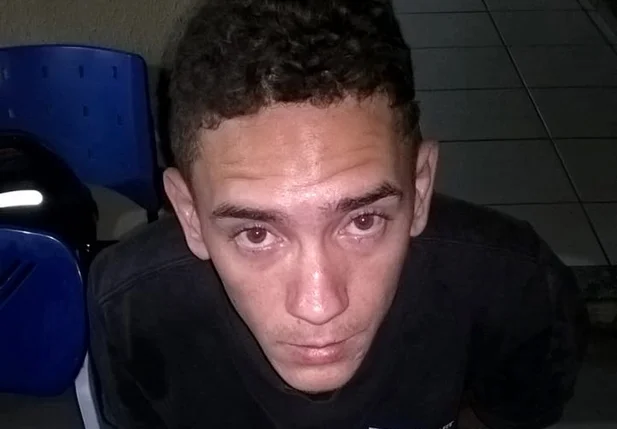 Lázaro preso pela PM