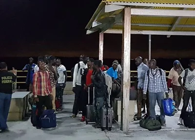 Barco com imigrantes é resgatado no Maranhão